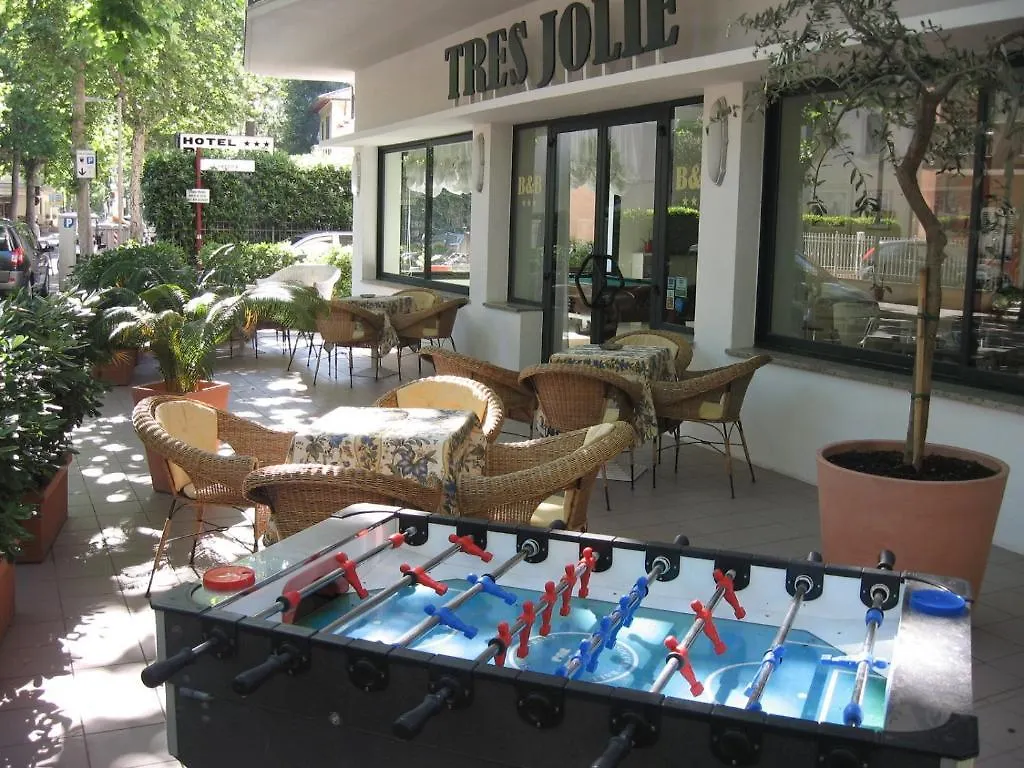 *** Hotel B&B Tres Jolie Cattolica Italy