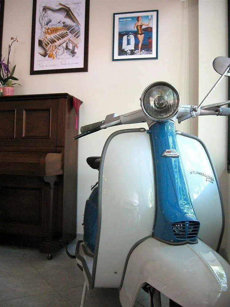*** Hotel B&B Tres Jolie Cattolica Italy