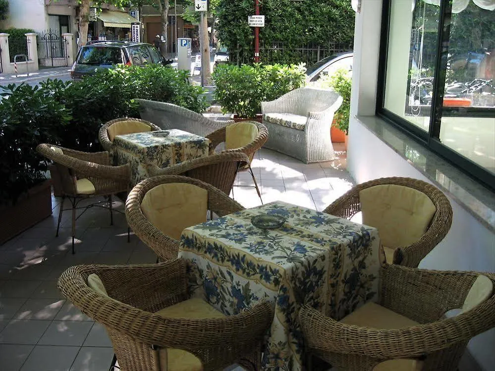 Hotel B&B Tres Jolie Cattolica