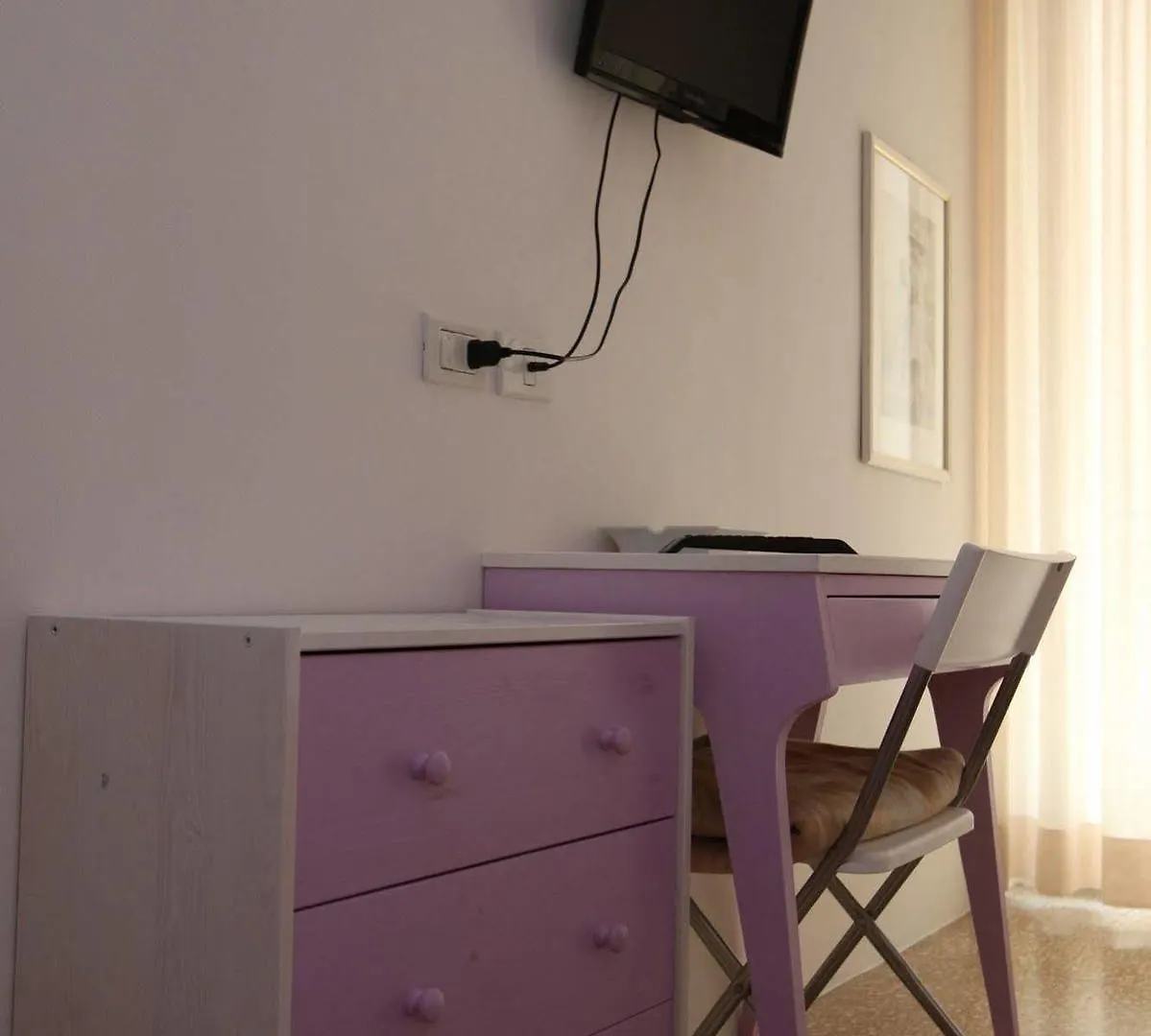 B&B Tres Jolie Cattolica 3*,  Italy
