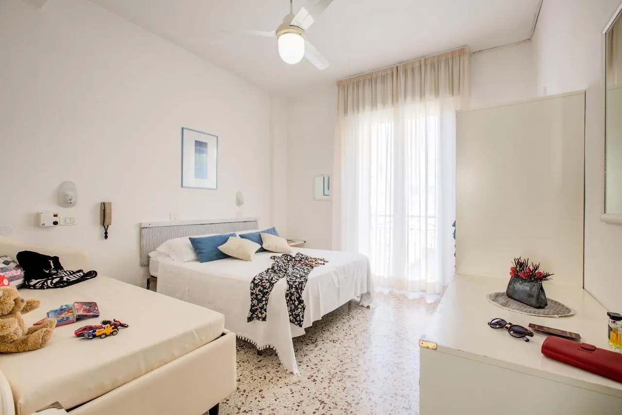 Hotel B&B Tres Jolie Cattolica