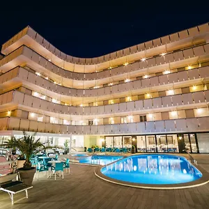 4* Hotel Waldorf Palace